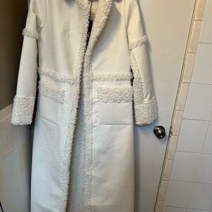 CLOSET CLOSING FASHION NOVA FAUX LEATHER WHITE COAT